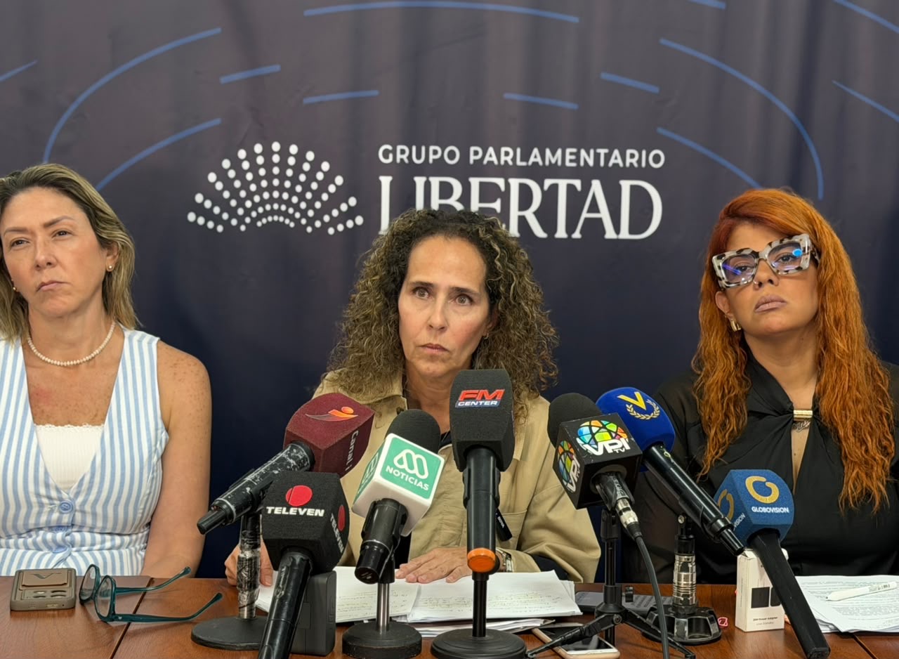 Grupo Parlamentario Libertad asume la tarea de reconstruir la confianza en el mercado inmobiliario